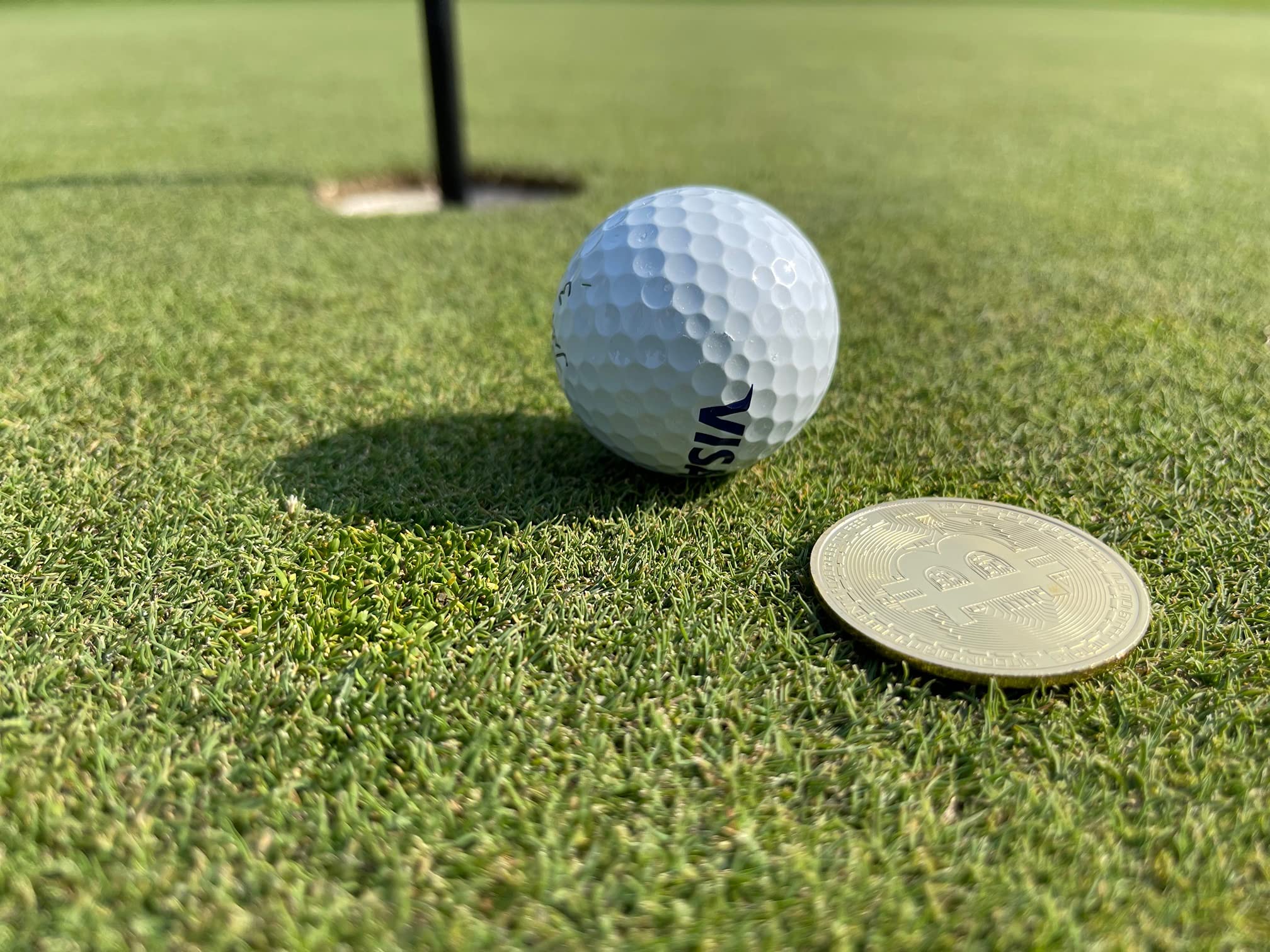 Large Bitcoin Golf Ball Marker Set — 3 Big Coins (Gold, Silver, Copper), Unique Gift for Men & Women, Custom Ball Markers, No Hat Clip Included.